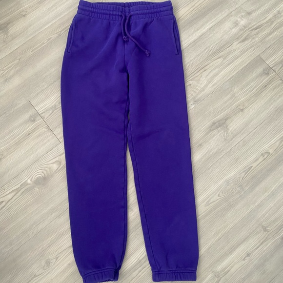 Aritzia Tna Perfect Cozy Fleece Sweatpants Size XS Purple - Picture 1 of 3